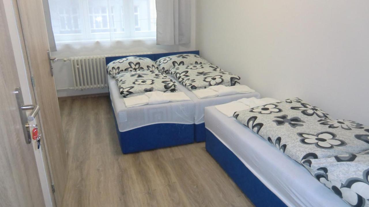 Hu Praga
